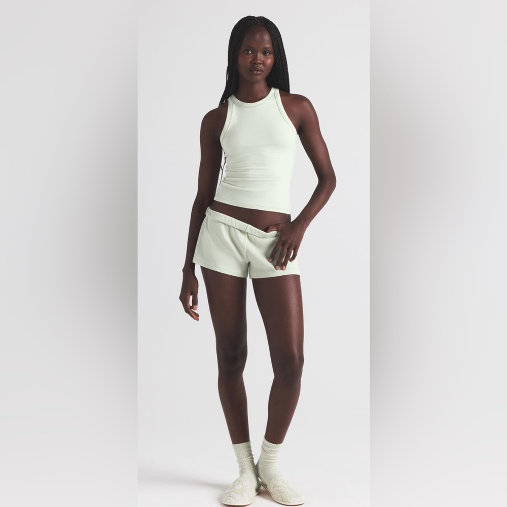 NWOT SKIMS COTTON RIB LOOSE SHORT LARGE SPEARMINT SOLD OUT